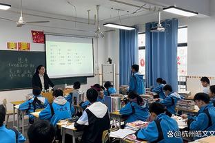 卡纳瓦罗：那不勒斯确实处境艰难，我准备好去执教但他们没联系我